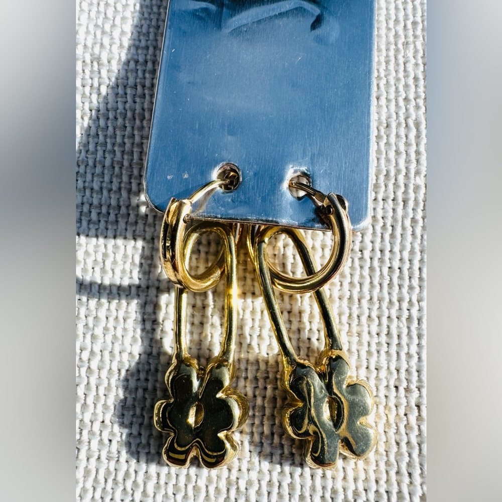 YAM NEW on Card Flower Pin Hoop Earrings GOLD FILLED Drop 1.5” MSRP $150 - Picture 7 of 7